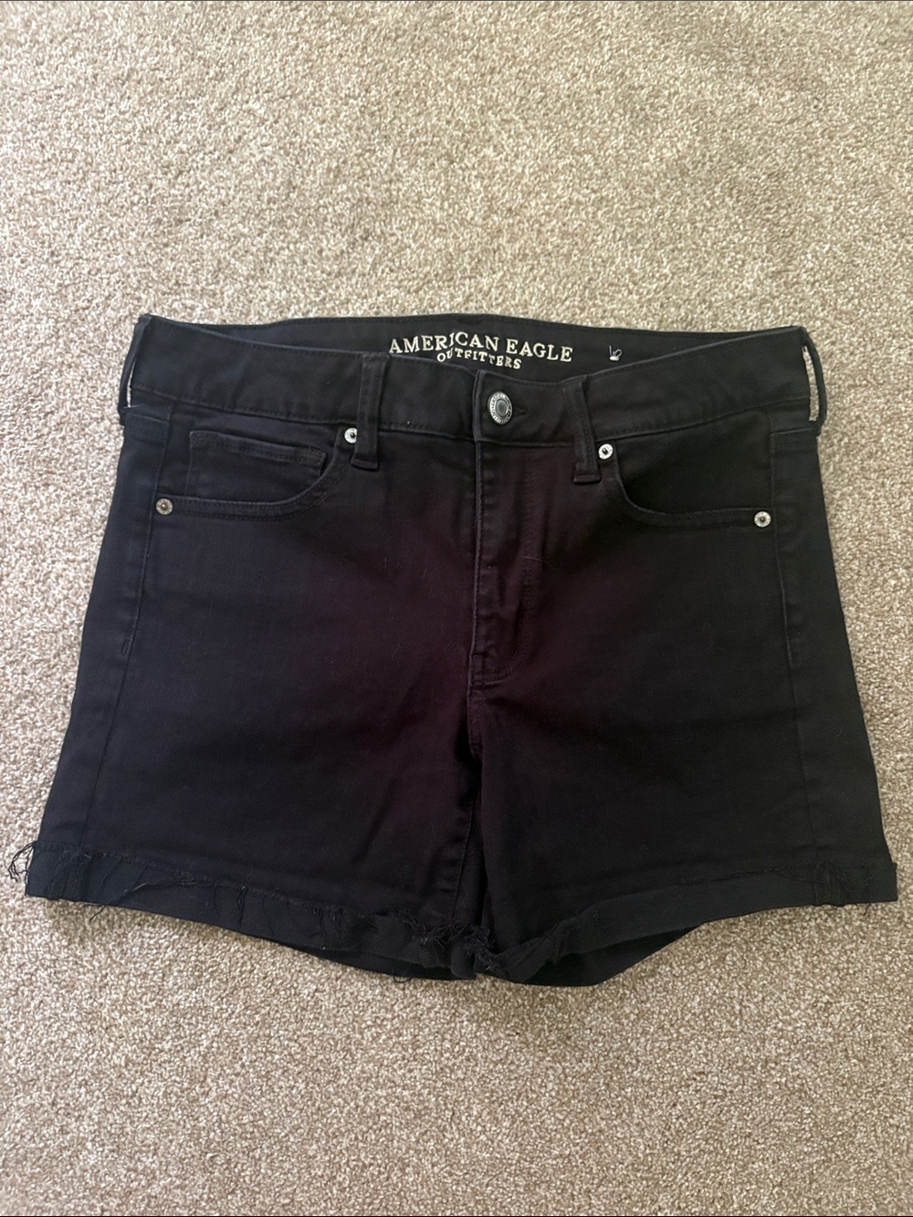 12 Women’s American Eagle Black Mid-Rise Denim Midi Next Level Stretch Shorts